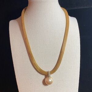 Ivana Vintage Mesh Chain Pearl Necklace